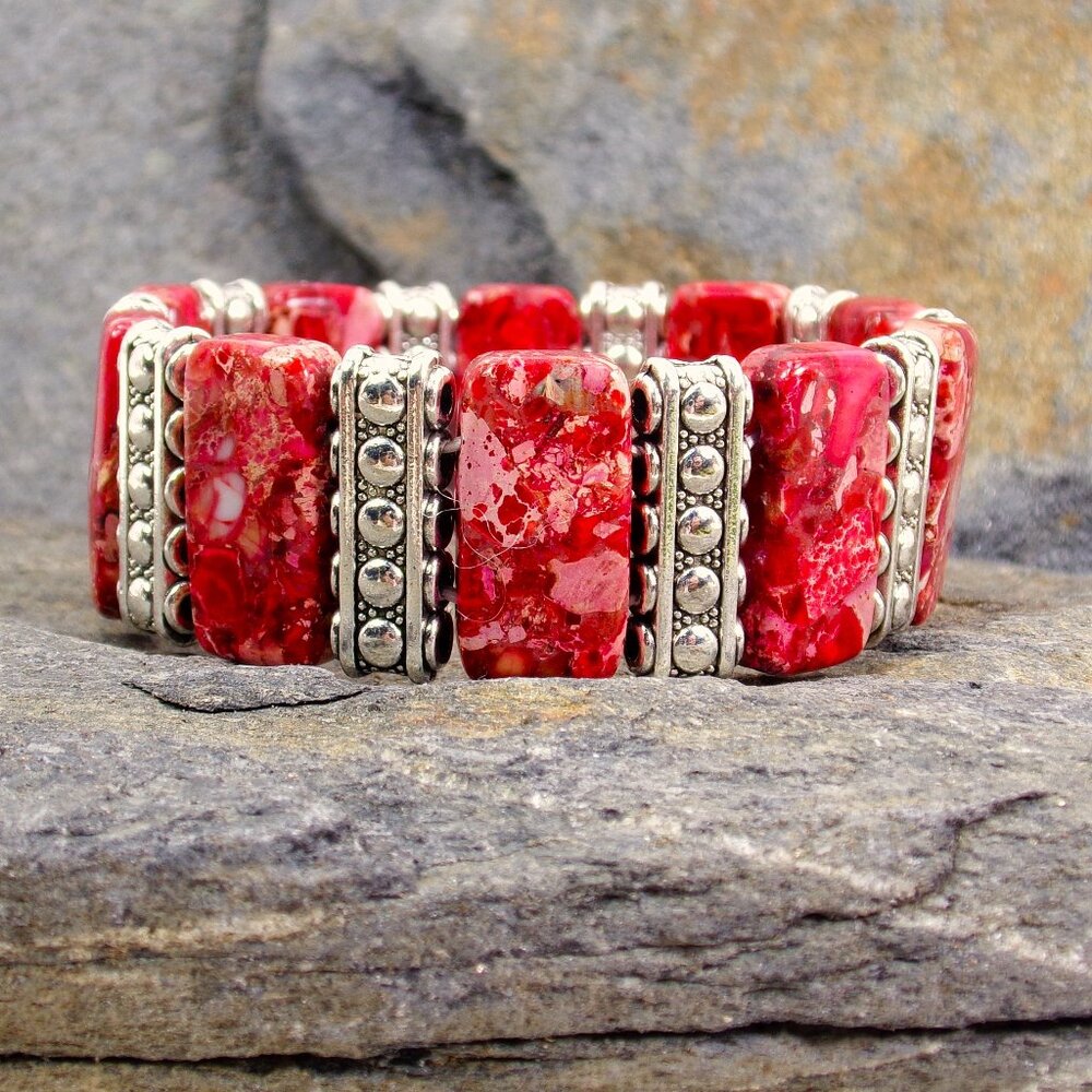 Red agate stone stretch bracelet with silver metal textured spacer bars